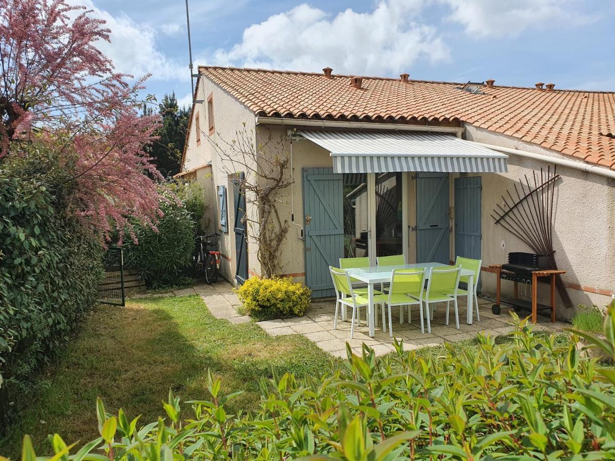 Petite Maison Dans Residence Avec Piscine Proche Plage Et Centre Ville A Pied Pornic Zewnętrze zdjęcie